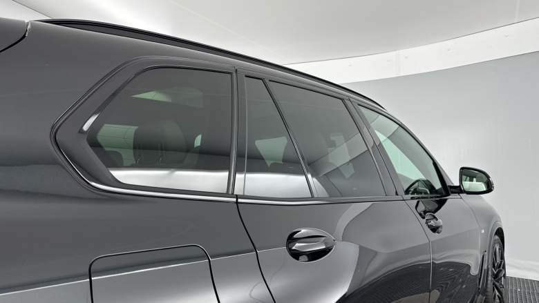 BMW X5 xDrive40d MHT M Sport 5dr Auto [Pro Pack] Diesel Estate